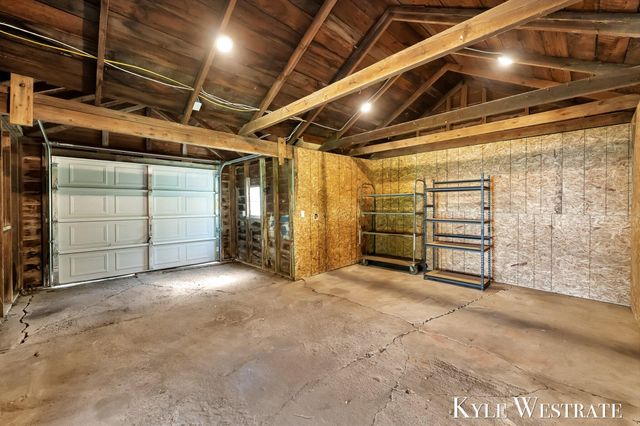 10019 10 Mile Road Ne, Oakfield Twp, MI 49341