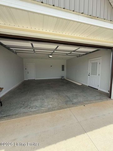 36 Robert Allen Ln, Brandenburg, KY 40108