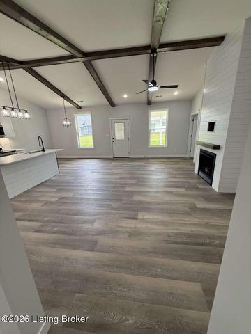 36 Robert Allen Ln, Brandenburg, KY 40108