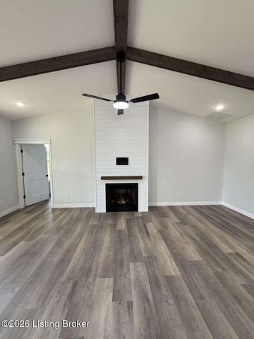 36 Robert Allen Ln, Brandenburg, KY 40108