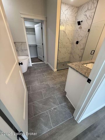 36 Robert Allen Ln, Brandenburg, KY 40108