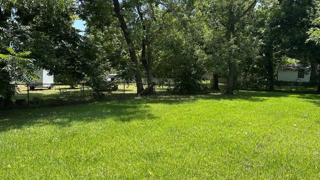 1106 Earley Street, Sweeny, TX 77480