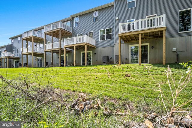 127 BEECH TREE COURT, Annville, PA 17003