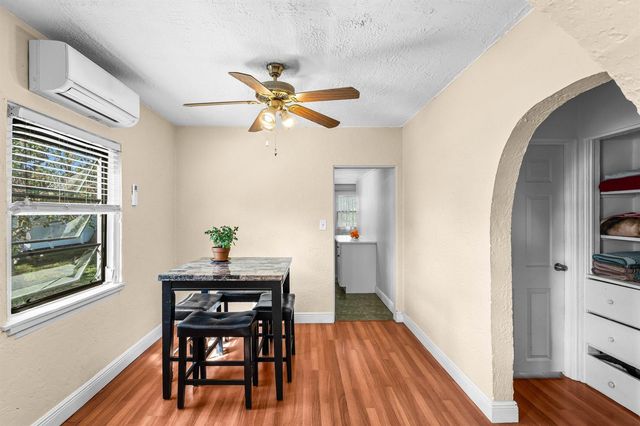 921 S M Street, Lake Worth Beach, FL 33460