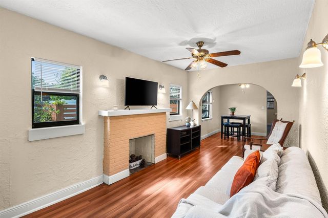 921 S M Street, Lake Worth Beach, FL 33460