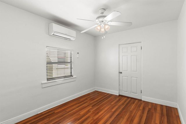 921 S M Street, Lake Worth Beach, FL 33460