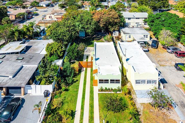 921 S M Street, Lake Worth Beach, FL 33460