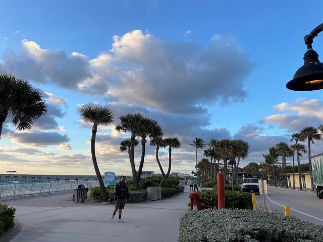 921 S M Street, Lake Worth Beach, FL 33460