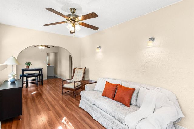 921 S M Street, Lake Worth Beach, FL 33460