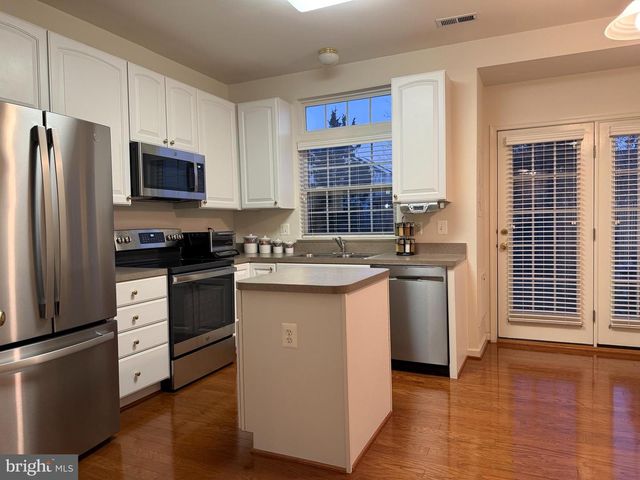 9846 MAITLAND LOOP, Bristow, VA 20136
