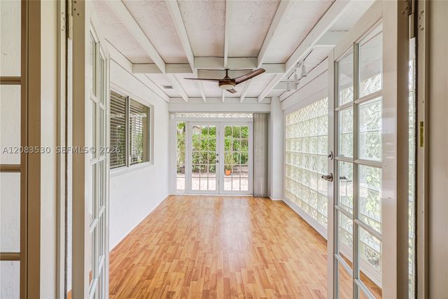 1509 Canary Island Dr, Weston, FL 33327