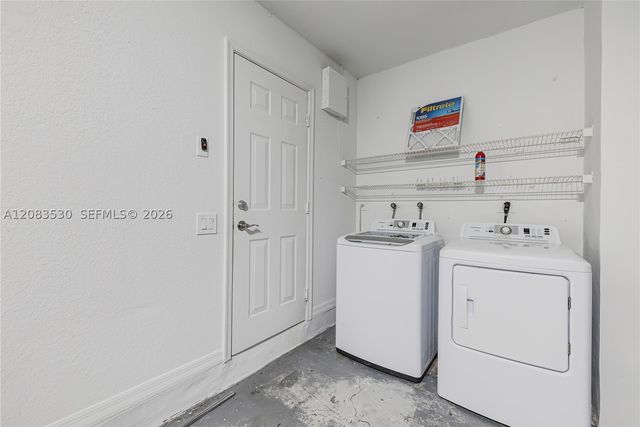 1509 Canary Island Dr, Weston, FL 33327