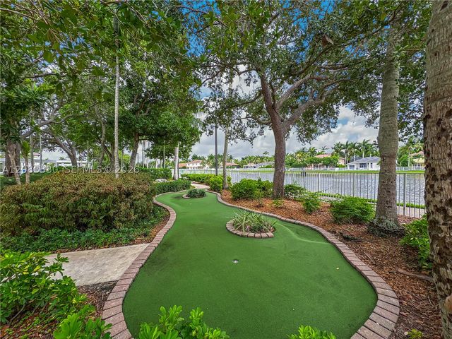 1509 Canary Island Dr, Weston, FL 33327