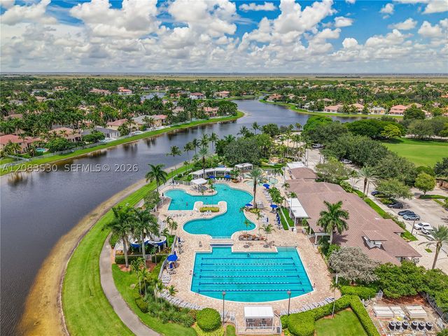 1509 Canary Island Dr, Weston, FL 33327