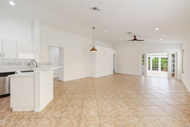 1509 Canary Island Dr, Weston, FL 33327