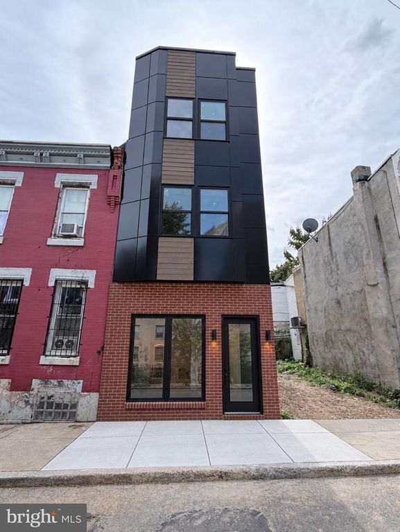 1008 W ORLEANS ST, PHILADELPHIA, PA 19133 — exterior