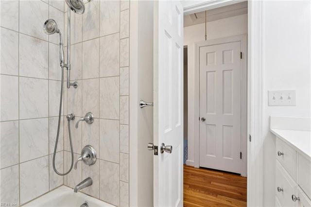 542 Kings CT, Newport News, VA 23606