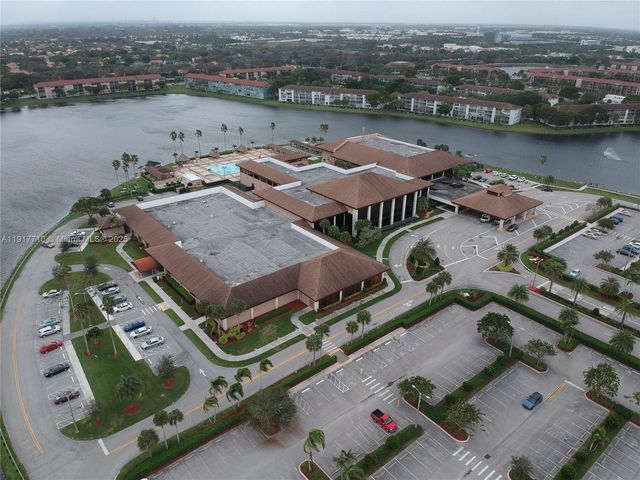 1300 SW 125th Ave 204K, Pembroke Pines, FL 33027