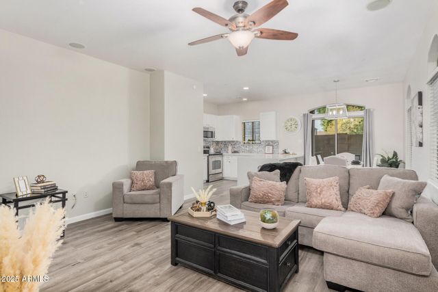 1350 S GREENFIELD Road 1046, Mesa, AZ 85206