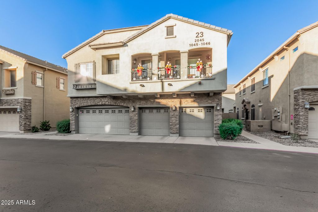 1350 S GREENFIELD Road 1046, Mesa, AZ 85206