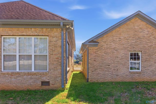 119 Old Camp Road, Meridianville, AL 35759