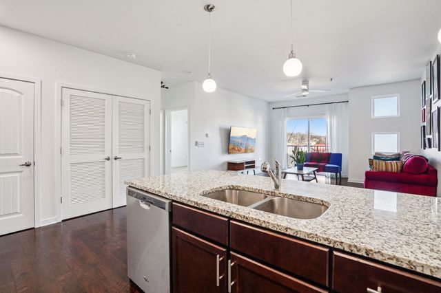 1118 Litton Ave Apt 305, Nashville, TN 37216