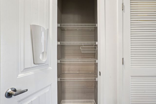 1118 Litton Ave Apt 305, Nashville, TN 37216