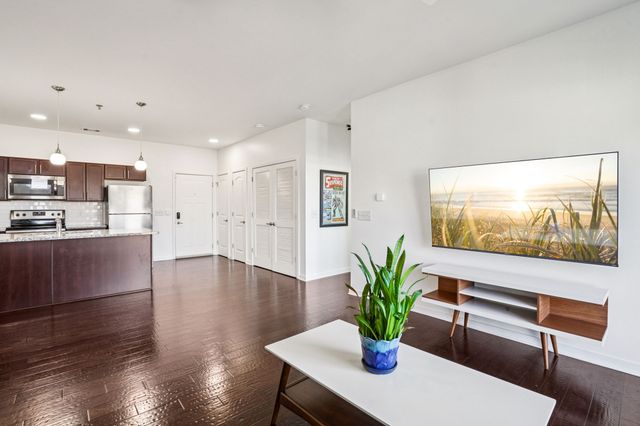 1118 Litton Ave Apt 305, Nashville, TN 37216