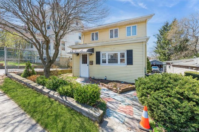 18 S Washington Avenue, Dobbs Ferry, NY 10522