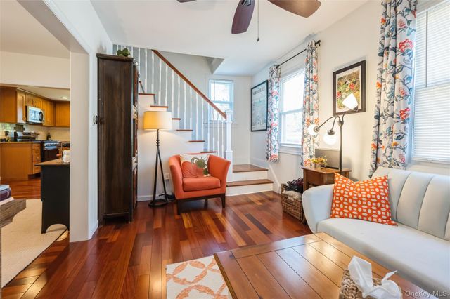 18 S Washington Avenue, Dobbs Ferry, NY 10522