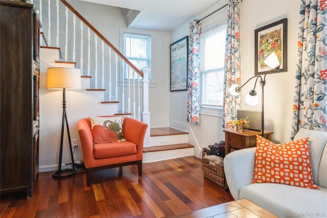 18 S Washington Avenue, Dobbs Ferry, NY 10522