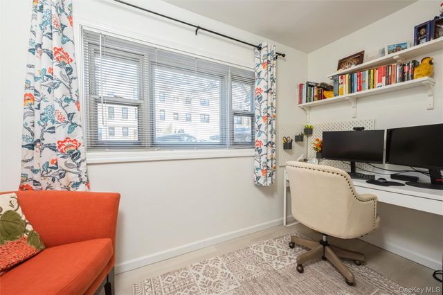 18 S Washington Avenue, Dobbs Ferry, NY 10522