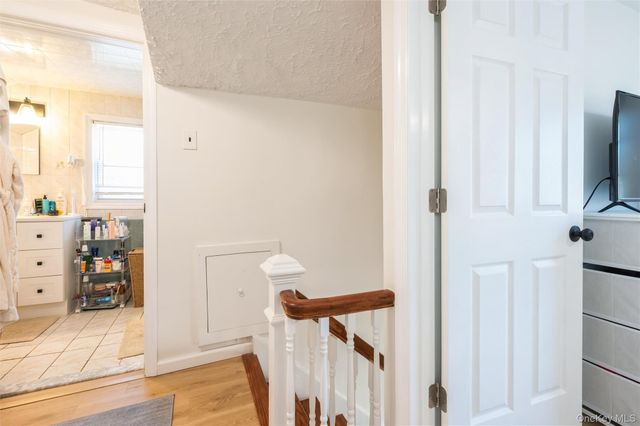 18 S Washington Avenue, Dobbs Ferry, NY 10522