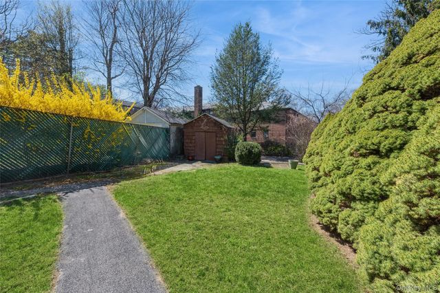 18 S Washington Avenue, Dobbs Ferry, NY 10522