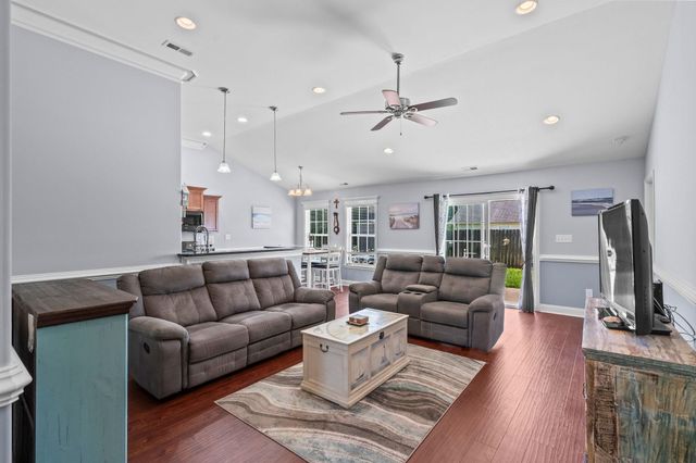 405 Bristlecone St., Longs, SC 29568