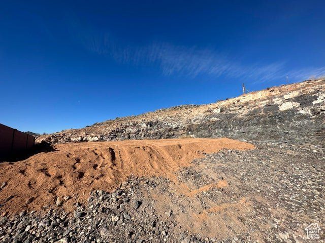 485 N 1400 W, Hurricane, UT 84737