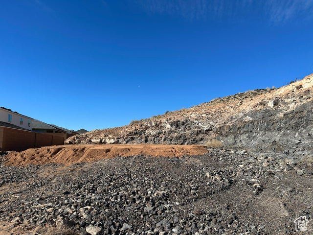 485 N 1400 W, Hurricane, UT 84737