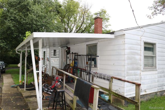 1215 W Genesee Avenue, Mt. Morris Township, MI 48505