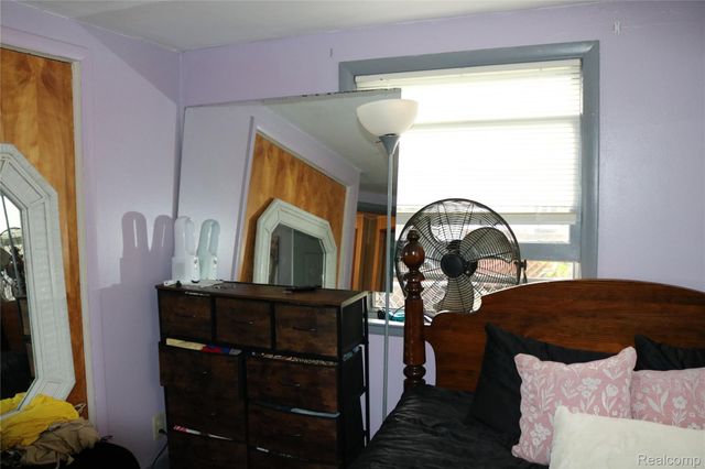 1215 W Genesee Avenue, Mt. Morris Township, MI 48505