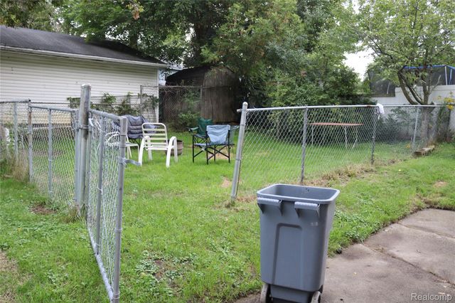 1215 W Genesee Avenue, Mt. Morris Township, MI 48505