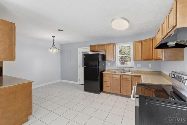 8005 Crest Acres Drive, Deerfield Twp., OH 45040