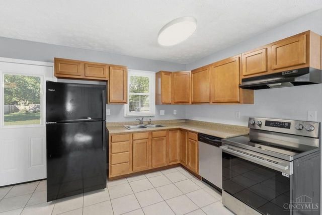 8005 Crest Acres Drive, Deerfield Twp., OH 45040