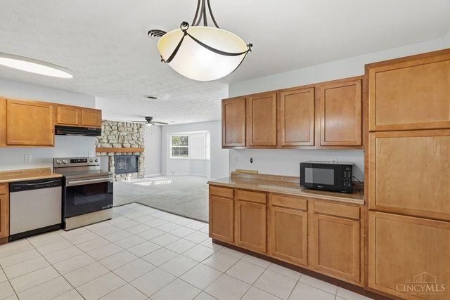 8005 Crest Acres Drive, Deerfield Twp., OH 45040