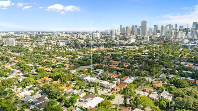 452 SW 21st Rd, Miami, FL 33129