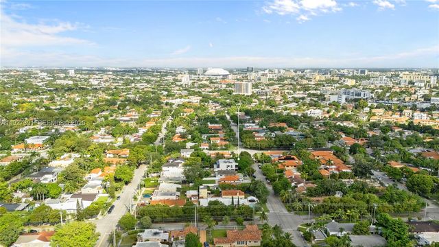 452 SW 21st Rd, Miami, FL 33129