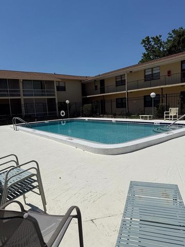 130 E JOHNSON AVENUE 205, Lake Wales, FL 33853