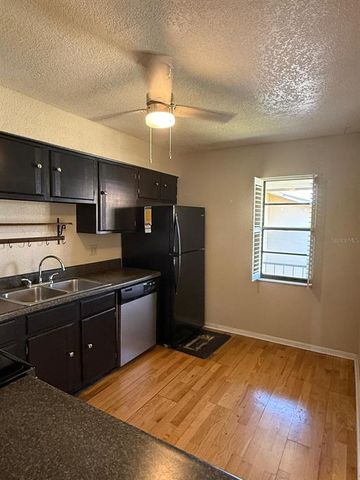 130 E JOHNSON AVENUE 205, Lake Wales, FL 33853
