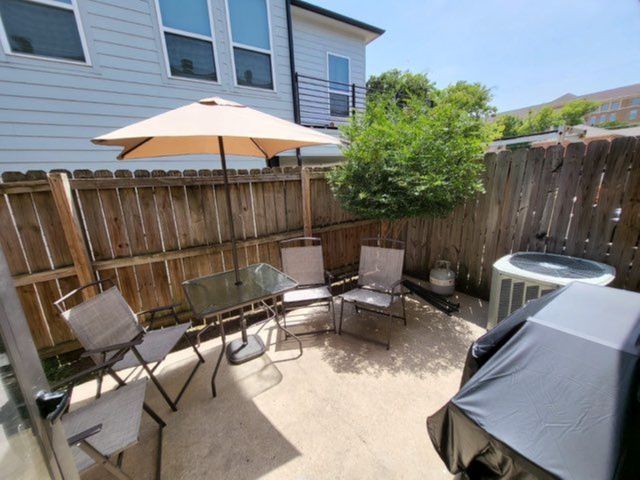 724 S Welch Street 4, Denton, TX 76201