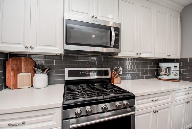 5911 Butterfly Circle, Pasadena, TX 77505