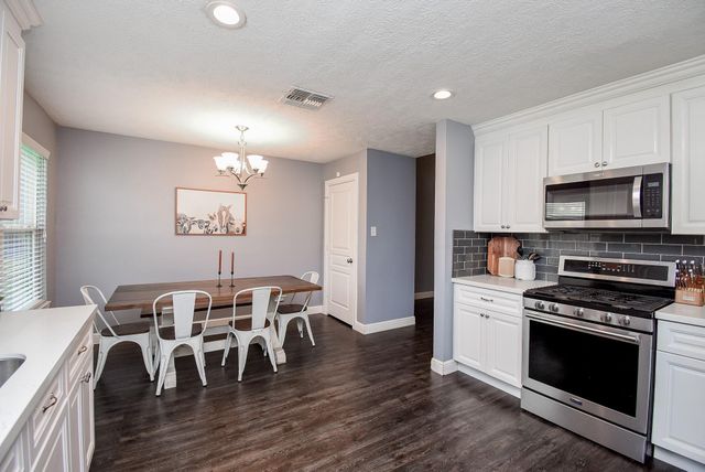 5911 Butterfly Circle, Pasadena, TX 77505